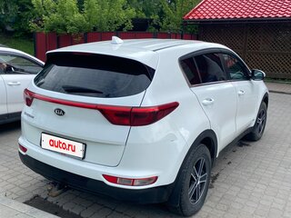 2017 Kia Sportage IV, белый, 1550000 рублей, вид 3