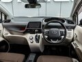 2015 Toyota Sienta II, коричневый, 1525000 рублей - вид 5