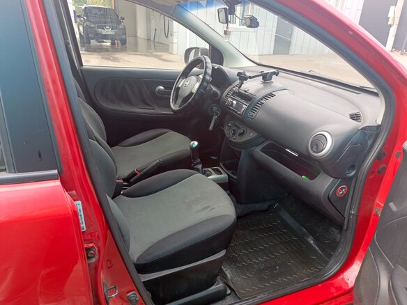 2009 Nissan Note I Рестайлинг, красный, 450000 рублей - вид 14