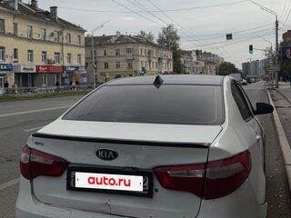 2014 Kia Rio III, белый, 250000 рублей, вид 3