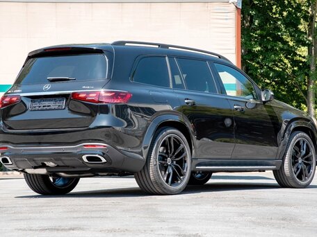 2025 Mercedes-Benz GLS 450 d II (X167) Рестайлинг, чёрный, 15730032 рублей, вид 4