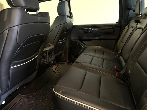 2026 Ram 1500 Crew Cab eTorque V Рестайлинг, чёрный, 11290000 рублей - вид 12