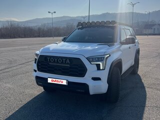 2023 Toyota Sequoia III, белый, 14500000 рублей, вид 4
