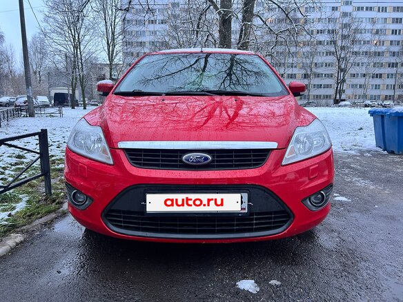 2011 Ford Focus II Рестайлинг, красный, 857000 рублей - вид 23