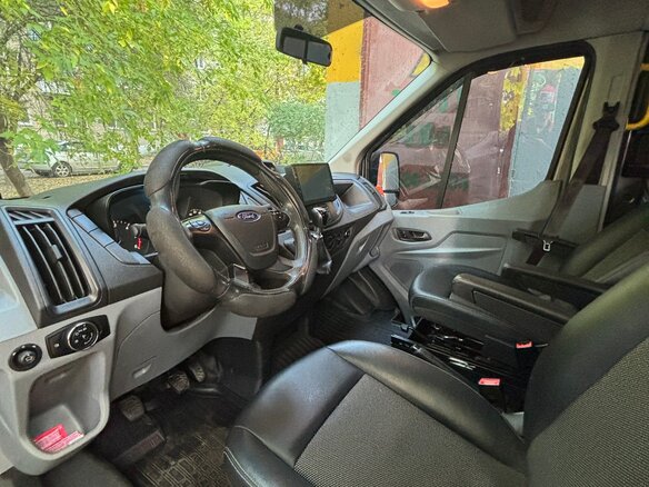 2019 Ford Transit, серый, 2650000 рублей - вид 4