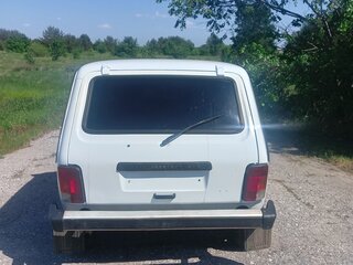 2003 Lada (ВАЗ) 2121 (4x4) I Рестайлинг, белый, 250080 рублей, вид 3