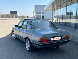 1986 BMW 5 серии 520i II (E28), голубой, 1150000 рублей, вид 5