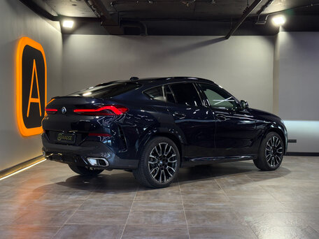 2025 BMW X6 40i III (G06) Рестайлинг, чёрный, 13800000 рублей, вид 5
