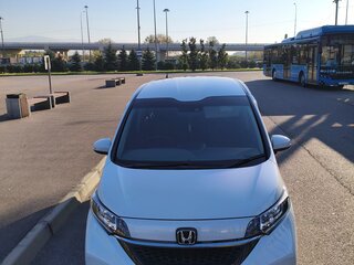 2021 Honda Freed II Рестайлинг, белый, 2200000 рублей, вид 3