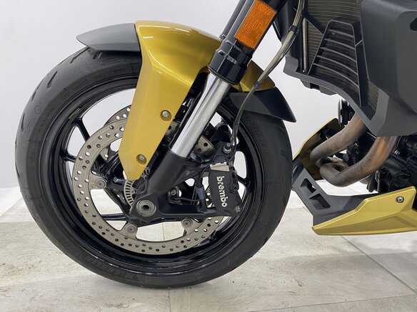2020 BMW F 900 XR, жёлтый, 830000 рублей - вид 8