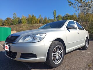 2012 Skoda Octavia II (A5) Рестайлинг, серебристый, 700000 рублей, вид 2
