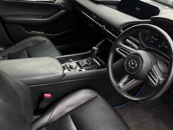 2019 Mazda 3 IV (BP), синий, 1600000 рублей - вид 3