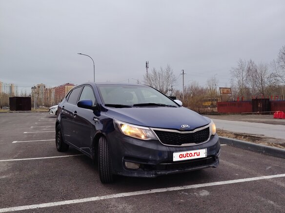 2016 Kia Rio III Рестайлинг, синий, 530000 рублей