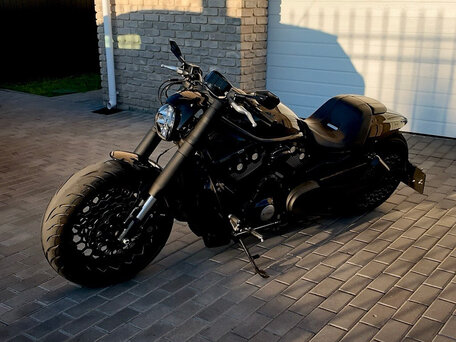 2016 Harley-Davidson V-Rod, чёрный, 3000000 рублей, вид 1