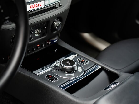 2015 Rolls-Royce Ghost I Рестайлинг (Series II), чёрный, 14500000 рублей - вид 24