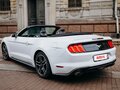 2017 Ford Mustang VI Рестайлинг, белый, 2250000 рублей - вид 7