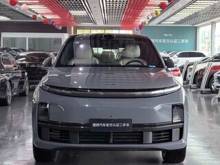2025 Li Auto (Lixiang) L7 52.3 kWh I Рестайлинг, серебристый, 5990000 рублей, вид 2