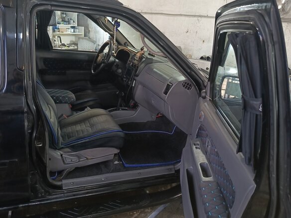 2000 Nissan Xterra I, чёрный, 600000 рублей - вид 19