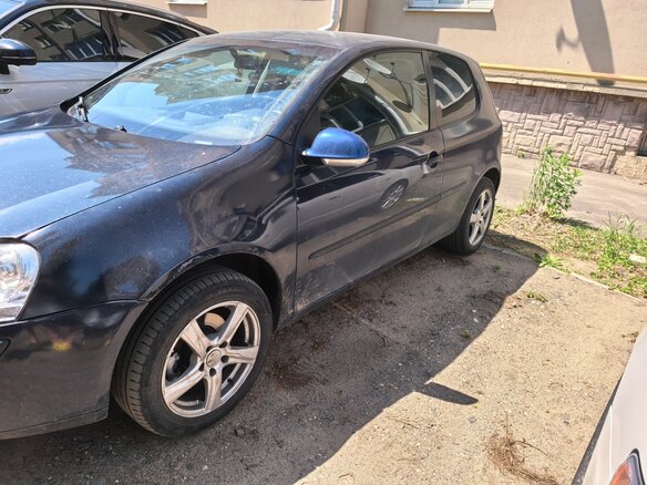 2004 Volkswagen Golf V, синий, 420000 рублей - вид 4