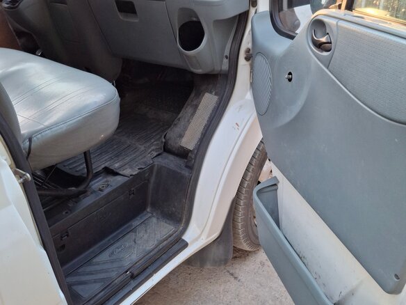 2008 Ford Transit, белый, 1160000 рублей - вид 7