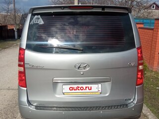 2012 Hyundai Grand Starex I, серый, 1850000 рублей, вид 4