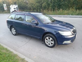 2011 Skoda Octavia Czech market II (A5) Рестайлинг, синий, 570000 рублей, вид 3