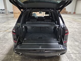 2025 BMW X7 40i I (G07) Рестайлинг, чёрный, 16000000 рублей, вид 4