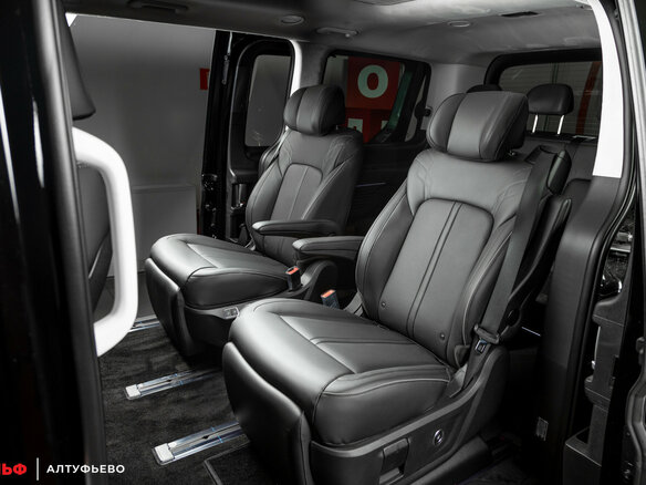 2026 Hyundai Staria I, чёрный - вид 11