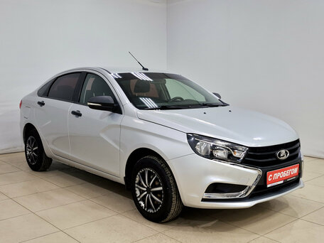 2018 Lada (ВАЗ) Vesta I, серебристый, 665000 рублей, вид 3