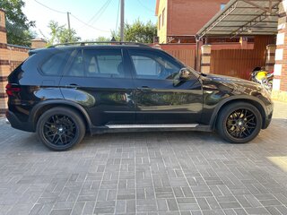 2008 BMW X5 3.0si II (E70), чёрный, 1700000 рублей, вид 2