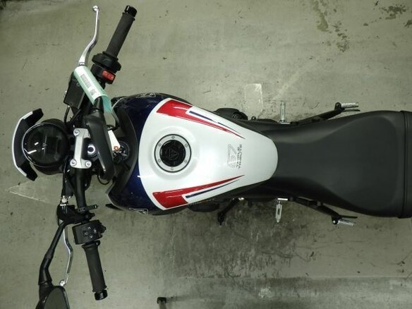 2024 Triumph Trident 660, белый, 490300 рублей - вид 7
