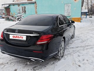 2019 Mercedes-Benz E-Класс 220 d V (W213, S213, C238), чёрный, 2300000 рублей, вид 3