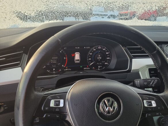 2017 Volkswagen Passat DSG7 B8, серый, 1550000 рублей - вид 12