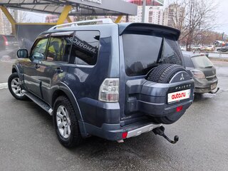 2007 Mitsubishi Pajero IV, серый, 1350000 рублей, вид 3