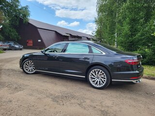 2018 Audi A8 Long 55 TFSI IV (D5), серый, 3390000 рублей, вид 5