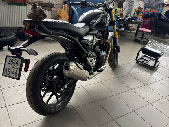 2020 Triumph Speed 400, чёрный, 590000 рублей - вид 2