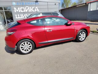 2011 Renault Megane III, красный, 870000 рублей, вид 2