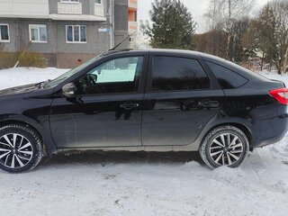 2024 Lada (ВАЗ) Granta I Рестайлинг, чёрный, 1000000 рублей, вид 5