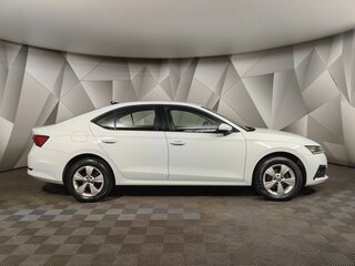 2021 Skoda Octavia IV (A8), белый, 2069100 рублей, вид 5