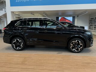2025 Volkswagen Tiguan L Pro III (China Market), чёрный, 4995000 рублей, вид 3