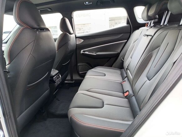 2026 Geely Cityray, белый, 3204990 рублей - вид 9