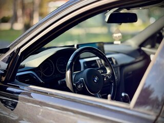 2014 BMW 3 серии 320i xDrive VI (F3x), чёрный, 1990000 рублей, вид 5