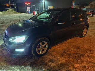 2013 Volkswagen Golf VII, синий, 900000 рублей, вид 1