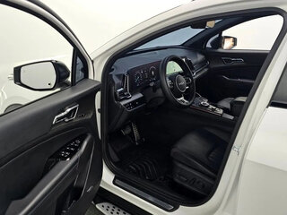2024 Kia Sportage V, белый, 3120000 рублей, вид 4