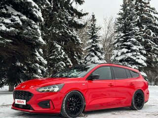 2019 Ford Focus IV, красный, 1700000 рублей, вид 1