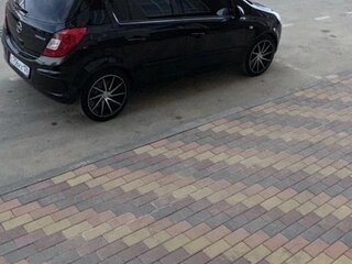 2007 Opel Corsa D, чёрный, 620000 рублей, вид 2