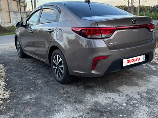 2018 Kia Rio IV, коричневый, 1099000 рублей, вид 4