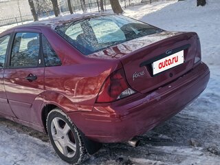 2003 Ford Focus I (North America), красный, 330000 рублей, вид 3