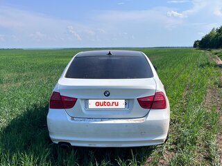2011 BMW 3 серии 318i V (E90/E91/E92/E93) Рестайлинг, белый, 850000 рублей, вид 4