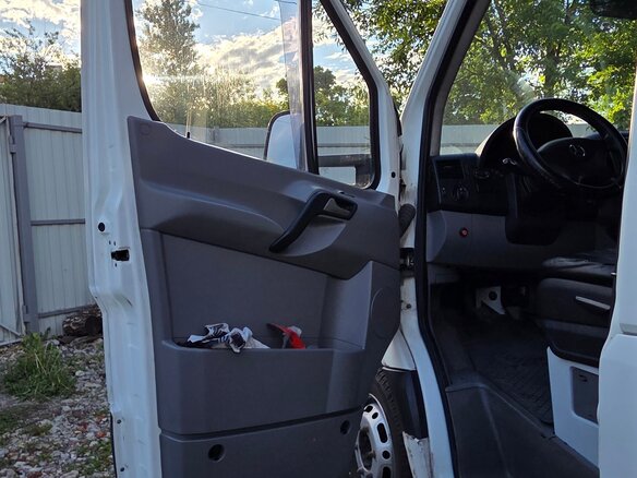 2008 Mercedes-Benz Sprinter, белый, 1750000 рублей - вид 3